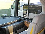2015 Winnebago Brave Photo #18