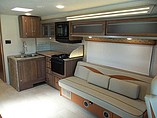 2015 Winnebago Brave Photo #12