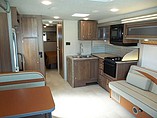 2015 Winnebago Brave Photo #49