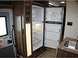 2016 Winnebago Brave Photo #24