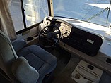 2002 Winnebago Brave Photo #8