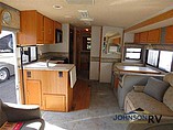 2003 Winnebago Brave Photo #3