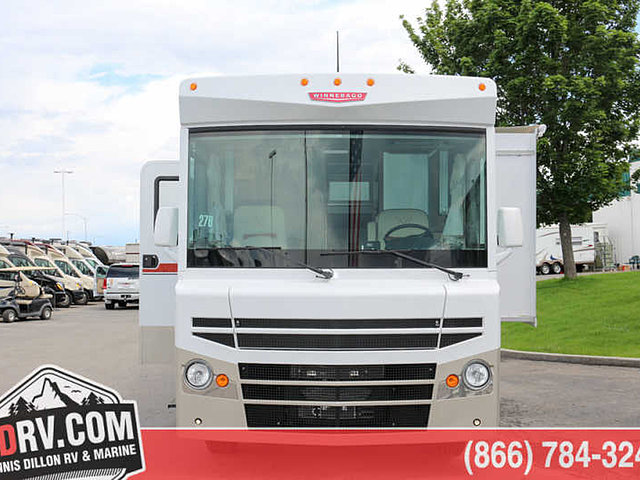 2015 Winnebago Brave Photo
