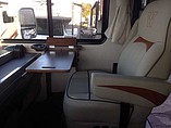 2015 Winnebago Brave Photo #12