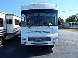 2009 Winnebago Chalet Photo #10