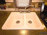 2013 Winnebago Chalet Photo #23