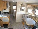 2007 Winnebago Chalet Photo #8