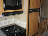 2007 Winnebago Chalet Photo #14