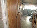 2007 Winnebago Chalet Photo #21