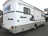 2004 Winnebago Chalet Photo #5