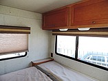 2009 Winnebago Chalet Photo #8