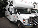 2010 Winnebago Chalet Photo #9
