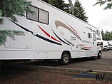 2010 Winnebago Chalet Photo #11