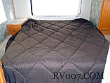 2008 Winnebago Chalet Photo #25