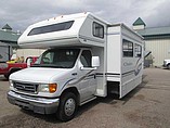 2005 Winnebago Chalet Photo #7