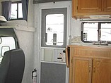 2005 Winnebago Chalet Photo #9