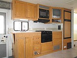 2005 Winnebago Chalet Photo #16