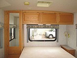 2005 Winnebago Chalet Photo #25