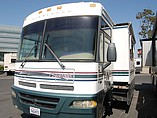 2000 Winnebago Chieftain Photo #2