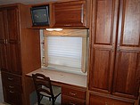 2000 Winnebago Chieftain Photo #11