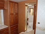 2000 Winnebago Chieftain Photo #12
