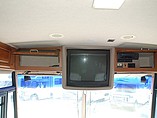 2000 Winnebago Chieftain Photo #19