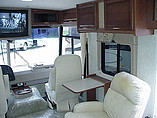 2001 Winnebago Chieftain Photo #12