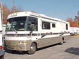 1999 Winnebago Chieftain Photo #2