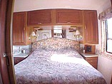 1999 Winnebago Chieftain Photo #6