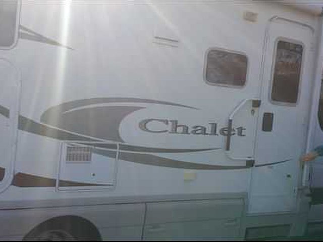2010 Winnebago Chalet Photo