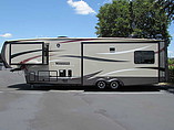 2015 Winnebago Destination Photo #5