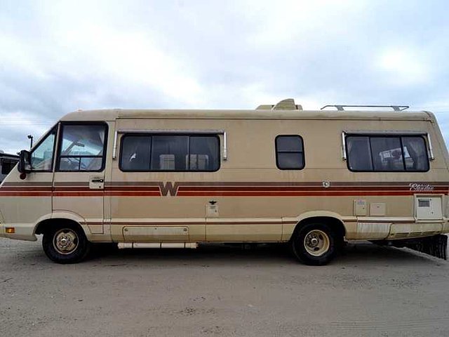 1987 Winnebago Elandan Photo