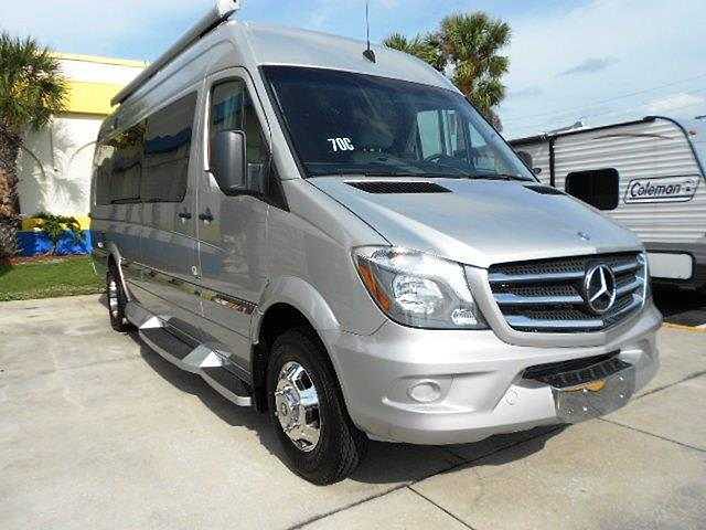 2015 Winnebago Era Photo