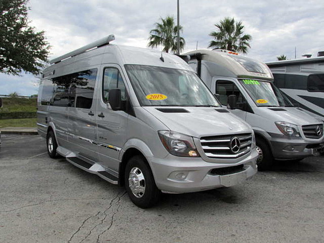 2015 Winnebago Era Photo