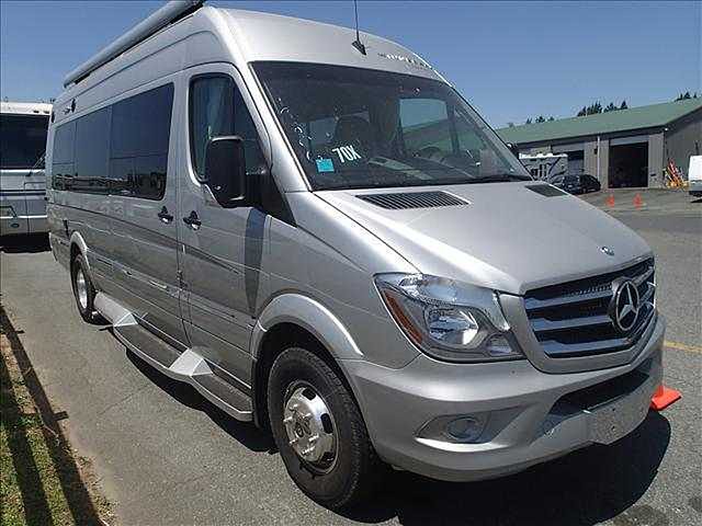 2014 Winnebago Era Photo
