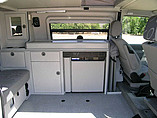 2003 Winnebago Eurovan Photo #9