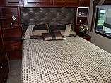 2015 Winnebago Forza Photo #16