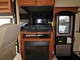 2015 Winnebago Forza Photo #11