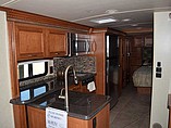 2015 Winnebago Forza Photo #6