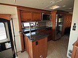 2015 Winnebago Forza Photo #15