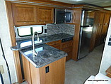 2015 Winnebago Forza Photo #21