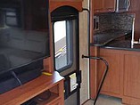 2015 Winnebago Forza Photo #18