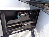 2016 Winnebago Forza Photo #9