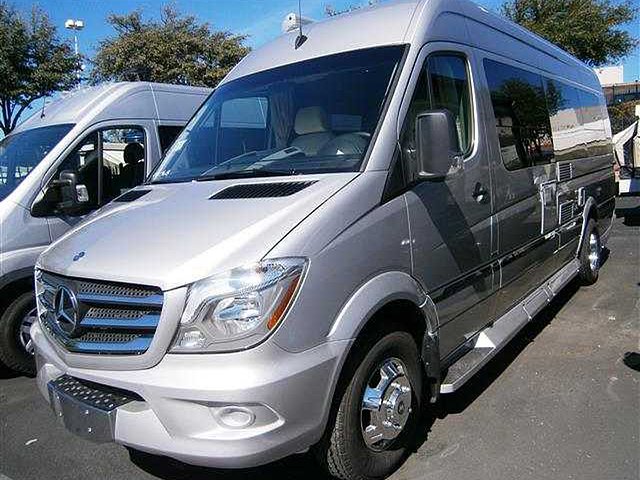 2015 Winnebago Era Photo
