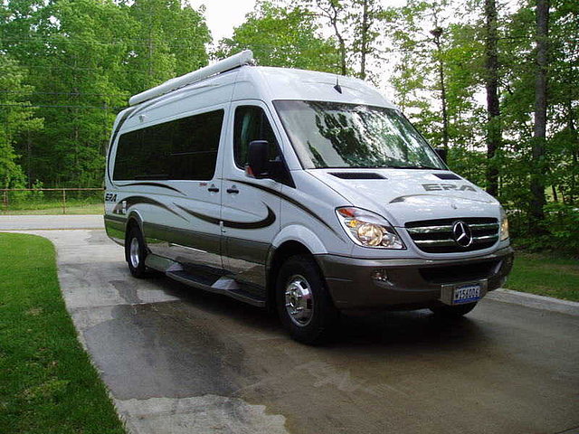2012 Winnebago Era Photo