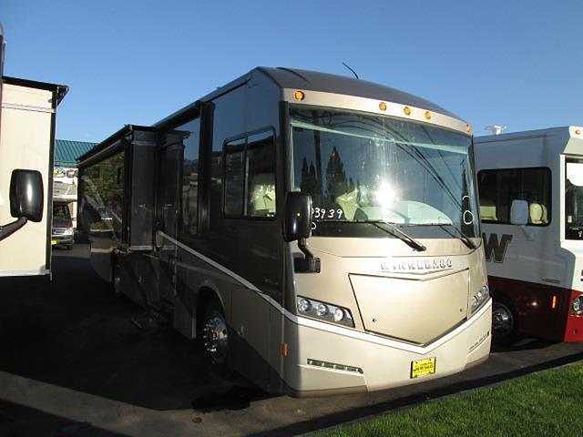 2015 Winnebago Forza Photo