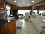 2016 Winnebago Forza Photo #14