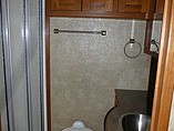 2016 Winnebago Forza Photo #18