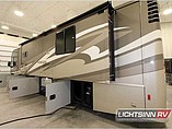 2016 Winnebago Forza Photo #23