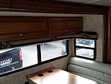 2016 Winnebago Forza Photo #15